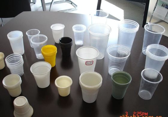 XL - tasse en plastique de 660 W faisant la machine, tasse en verre de 45 kilowatts/heure faisant la machine fournisseur