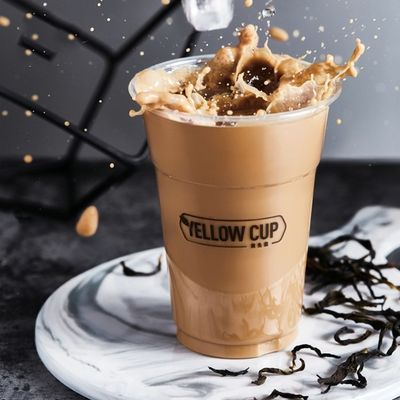 Très utilisé concevez la tasse en fonction du client en plastique jetable faisant la machine fournisseur