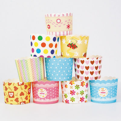 Tasse de papier de 11 kilowatts formant les PCs de la machine 70 à 80/minute pour la mini tasse de gâteau fournisseur