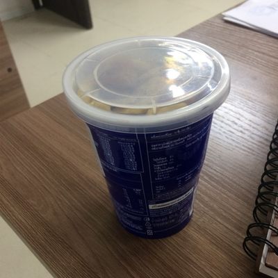 Couverture en plastique de couvercle de tasse de mini d'Oreo de biscuit crème de vanille formant la machine fournisseur