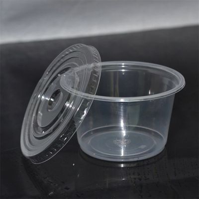 Mini tasse jetable en plastique transparente qui respecte l'environnement de sauce à pp avec la couverture de couvercle fournisseur